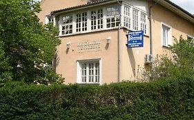 Kis Gellert Guesthouse